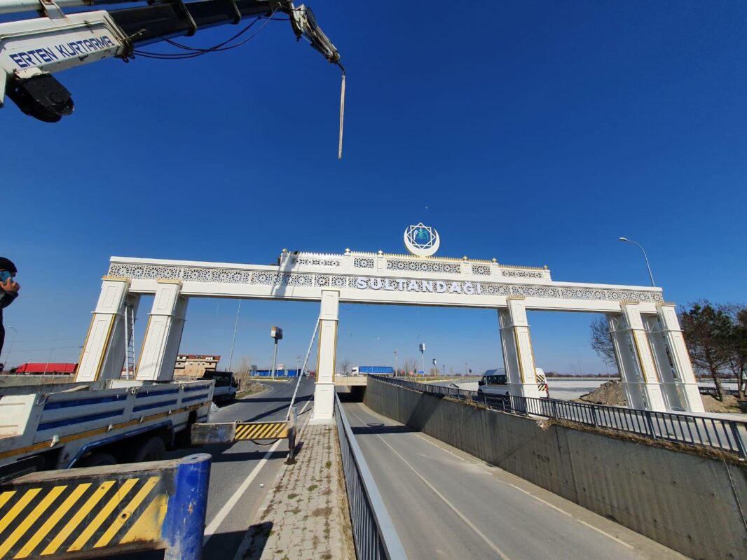 City Entrance Gates Production (1)