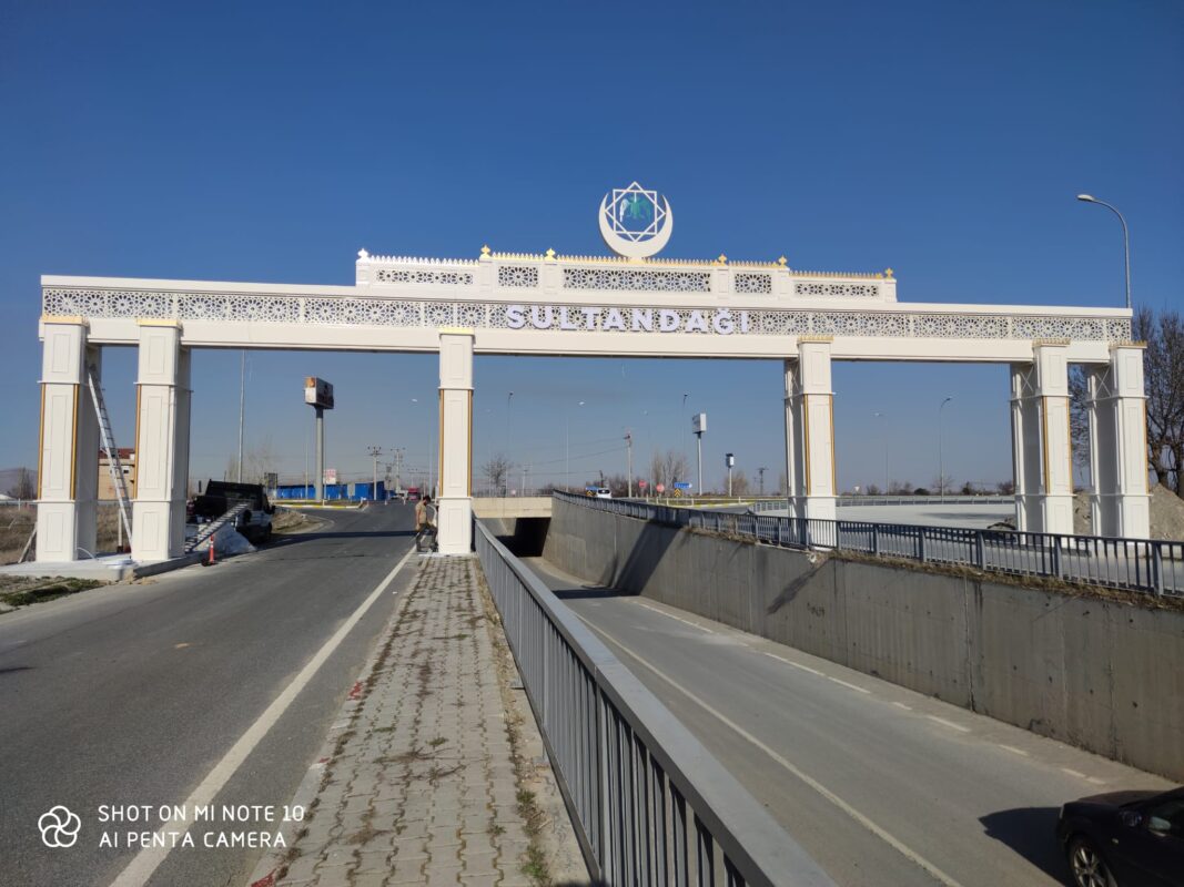 City Entrance Gates Production (3)