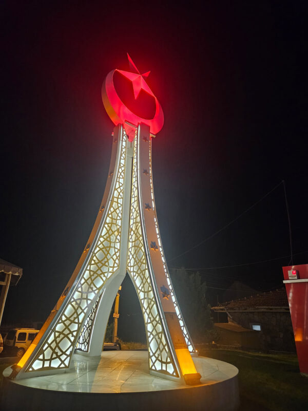 City Monumen Symbol Production (22)