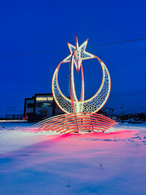 City Monumen Symbol Production (3)